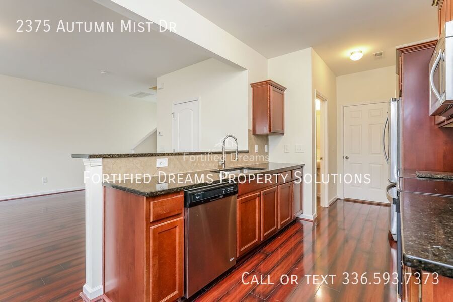 Building Photo - 2375 Autumn Mist Dr