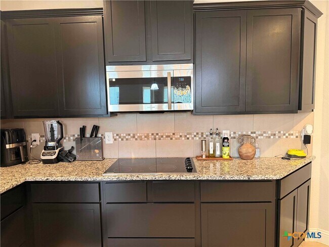 Building Photo - 6213 Morganite Ln