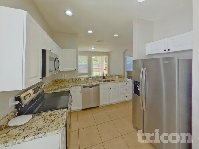 Building Photo - 10337 Avelar Ridge Dr