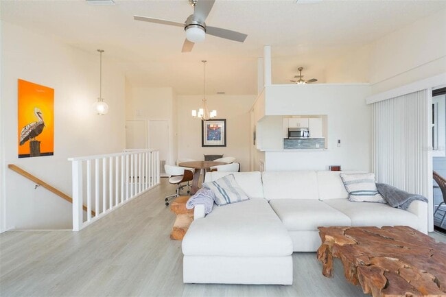 Building Photo - 3604 E Maritana Dr