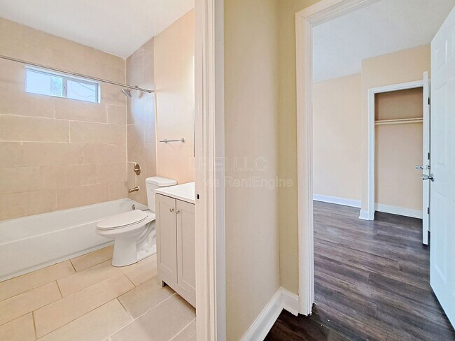 Building Photo - 2751 Alford Ave