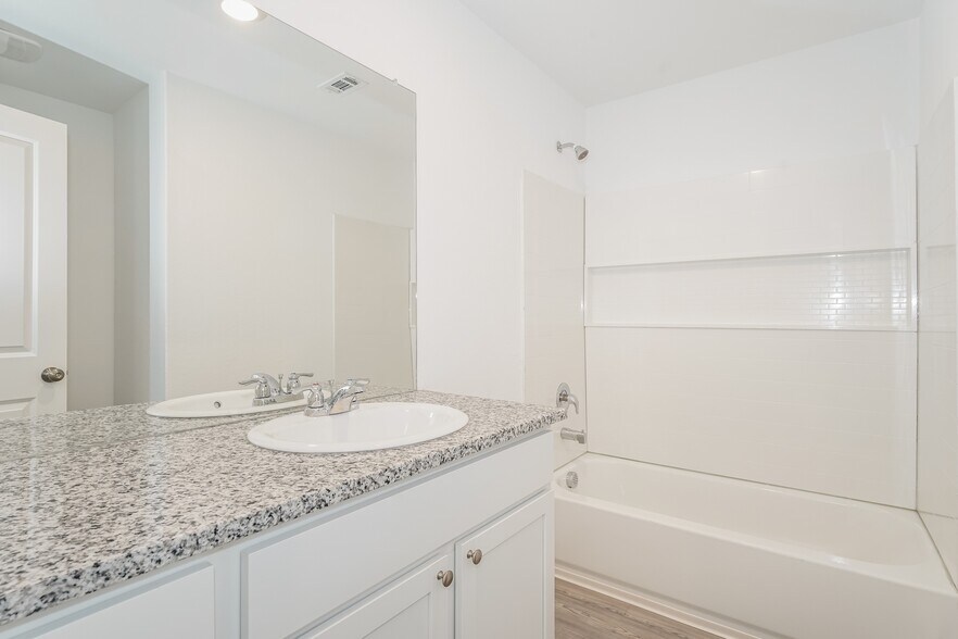 Building Photo - 8148 Nube Medina