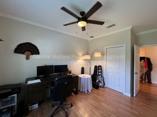 Building Photo - 3422 Festival Dr