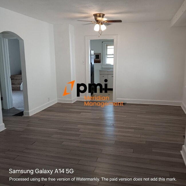 Building Photo - 5041 W 13th St