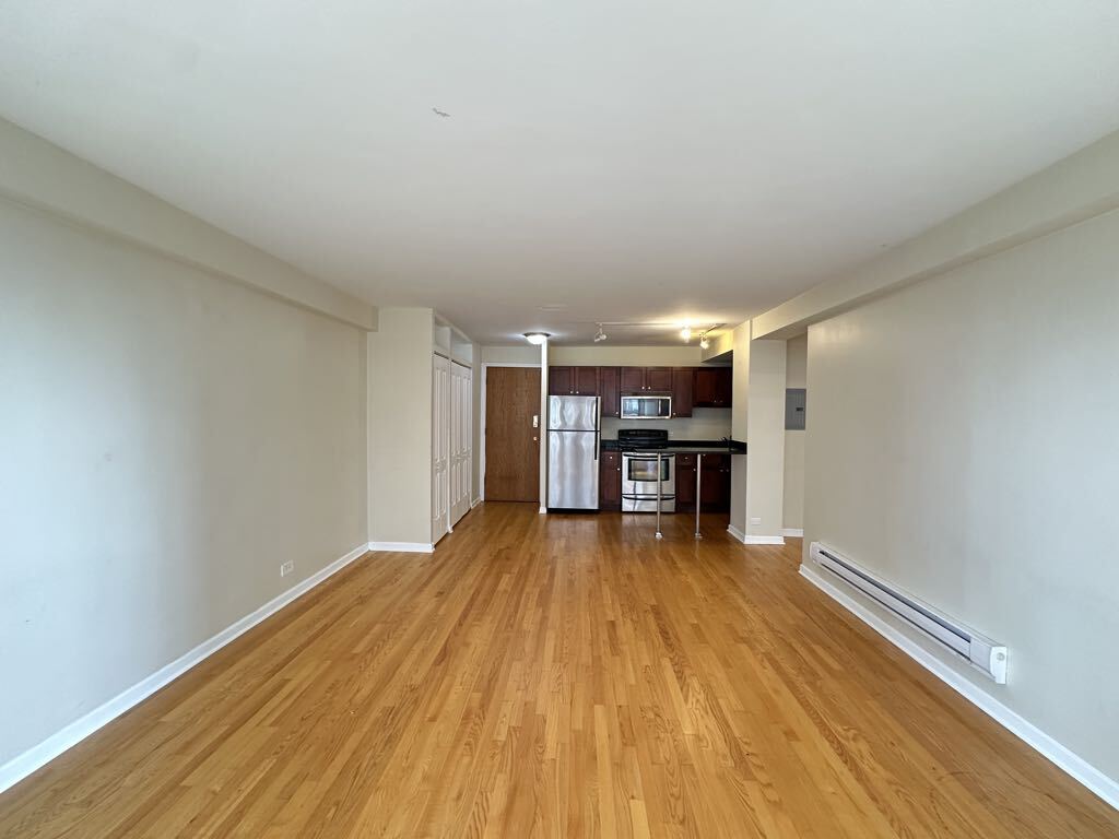 Building Photo - 4180 N Marine Dr