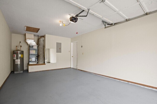 Building Photo - 3801 Foust Trail