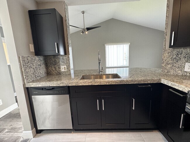 Building Photo - 3405 NW 44th St