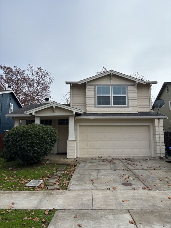 Building Photo - 3 Bed 2.5  Bath House in South Davis