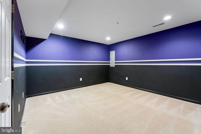 Building Photo - 7550 Maidenhead Dr