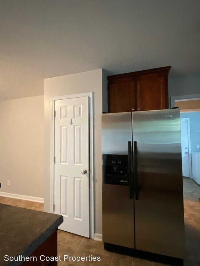 Building Photo - 3 br, 2 bath House - 10 Montero Drive