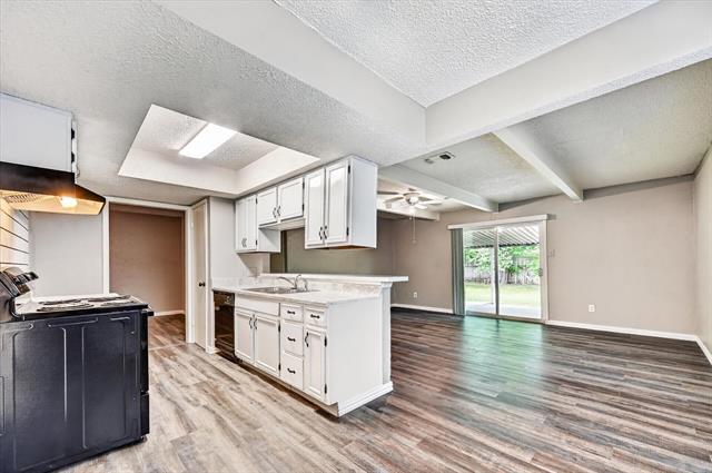 Building Photo - 1604 Homemaker Hills Dr