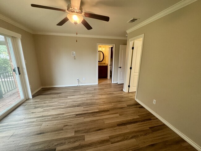 Building Photo - 34 Ridge Dr