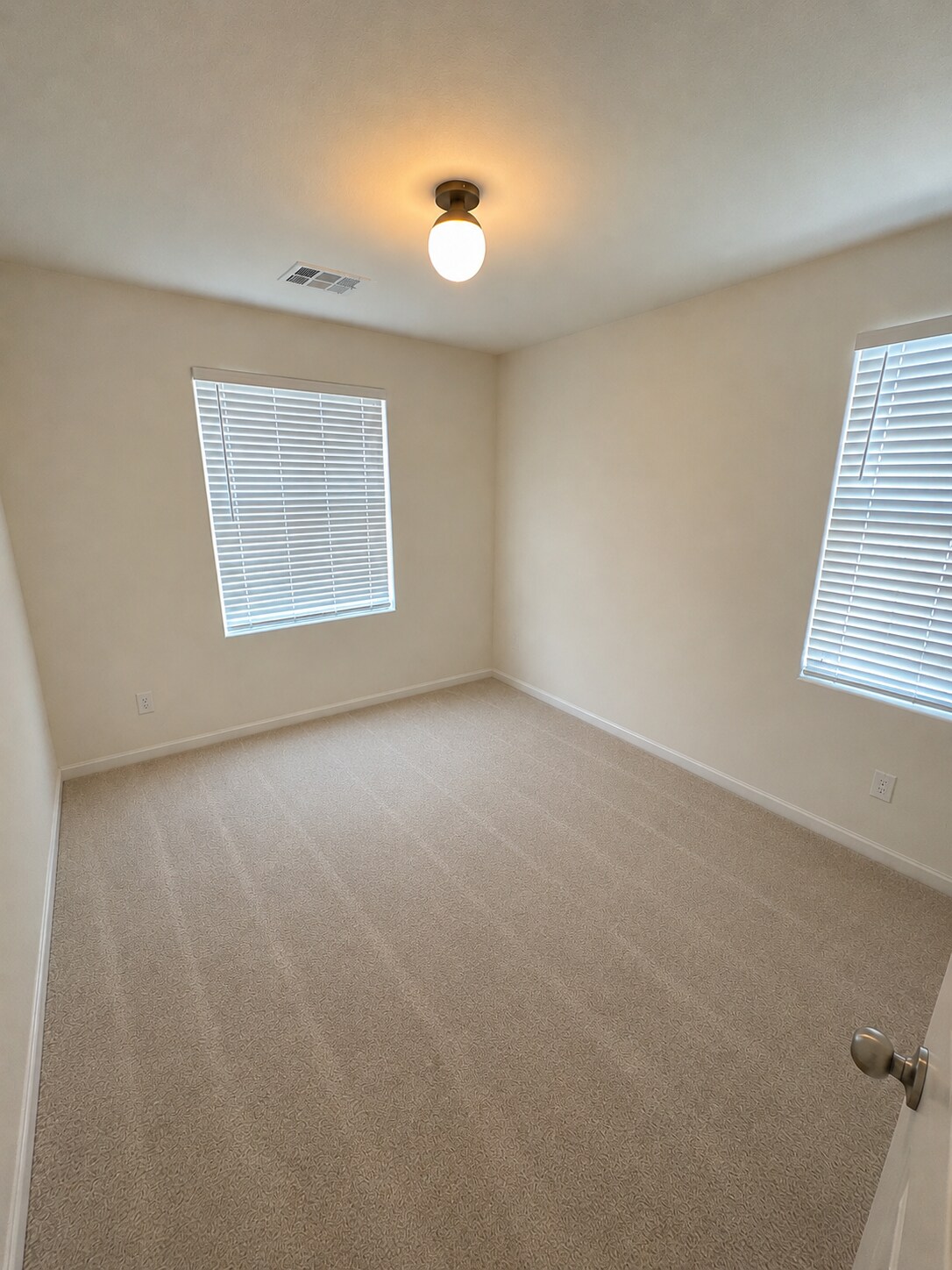 Building Photo - 7439 Tinley Creek Ave