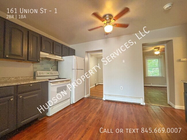 Building Photo - 161 Union St