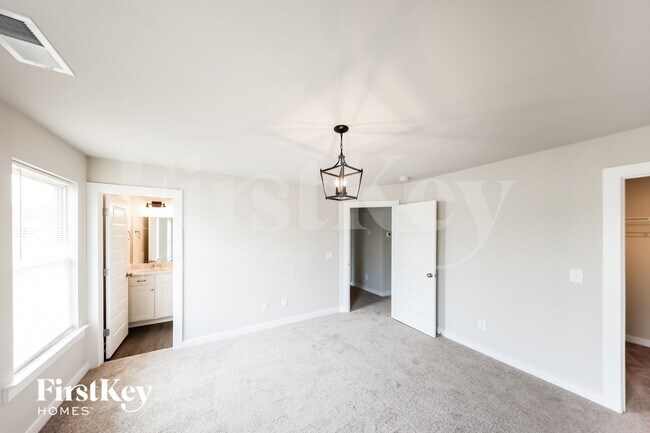 Building Photo - 20 Co Rd 1702