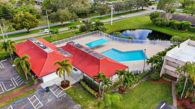 Building Photo - 2900 Fiore Way