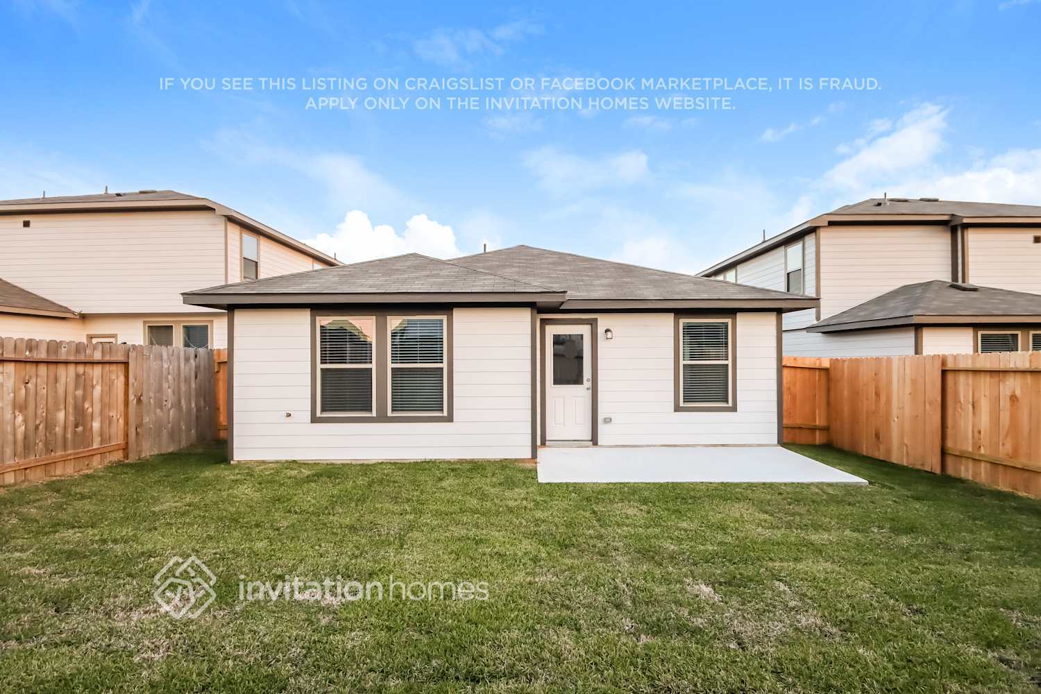 Building Photo - 10915 Heliosphere Wy