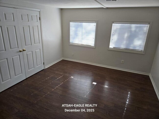 Building Photo - 153 Cll Hermosa