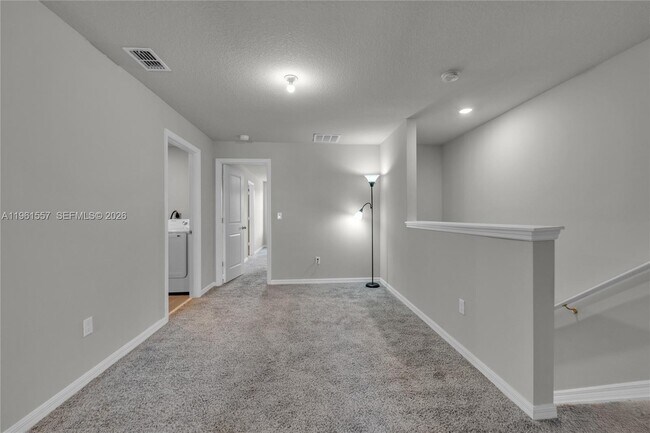 Building Photo - 3506 Joshua Tree St