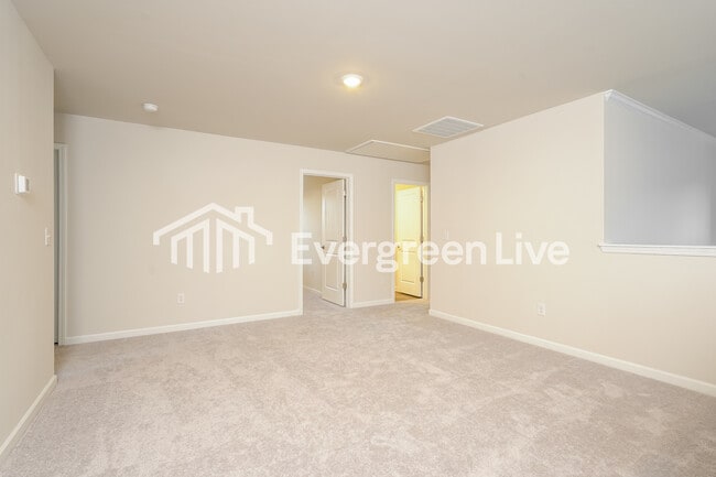 Building Photo - 823 Pear Blossom Ct