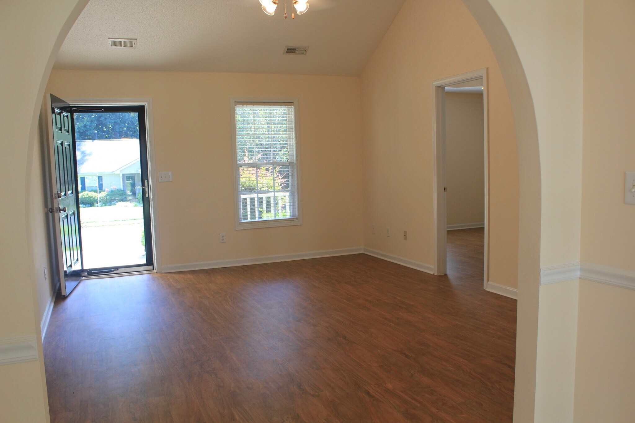 Building Photo - 2320 Mancke Drive