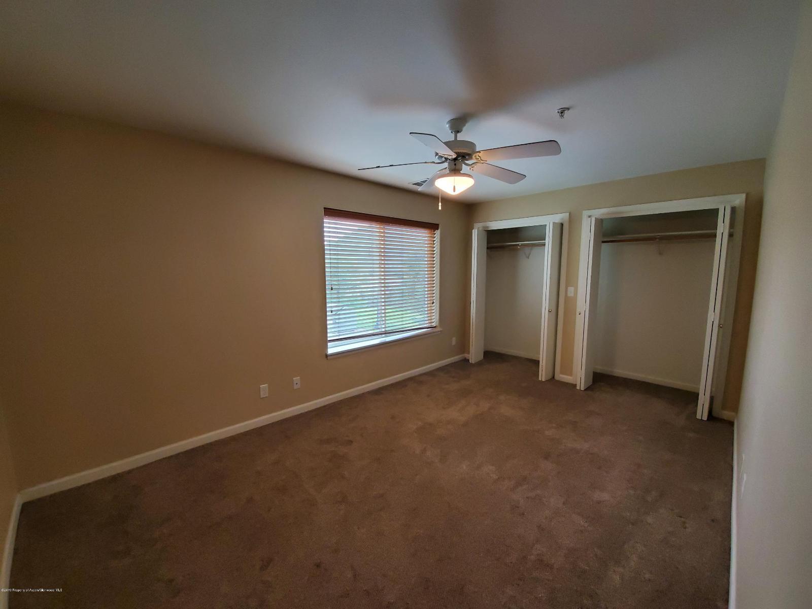 Building Photo - 796 Castle Valley Blvd