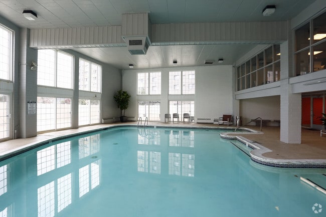 Interior Photo - Sky Gate Apartments