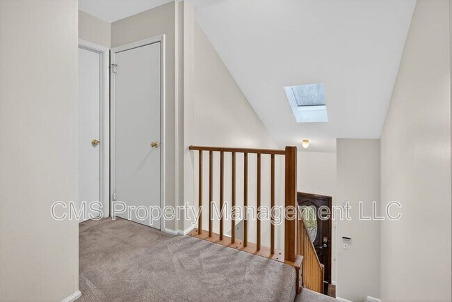 Building Photo - 34 Jeffrey Cir