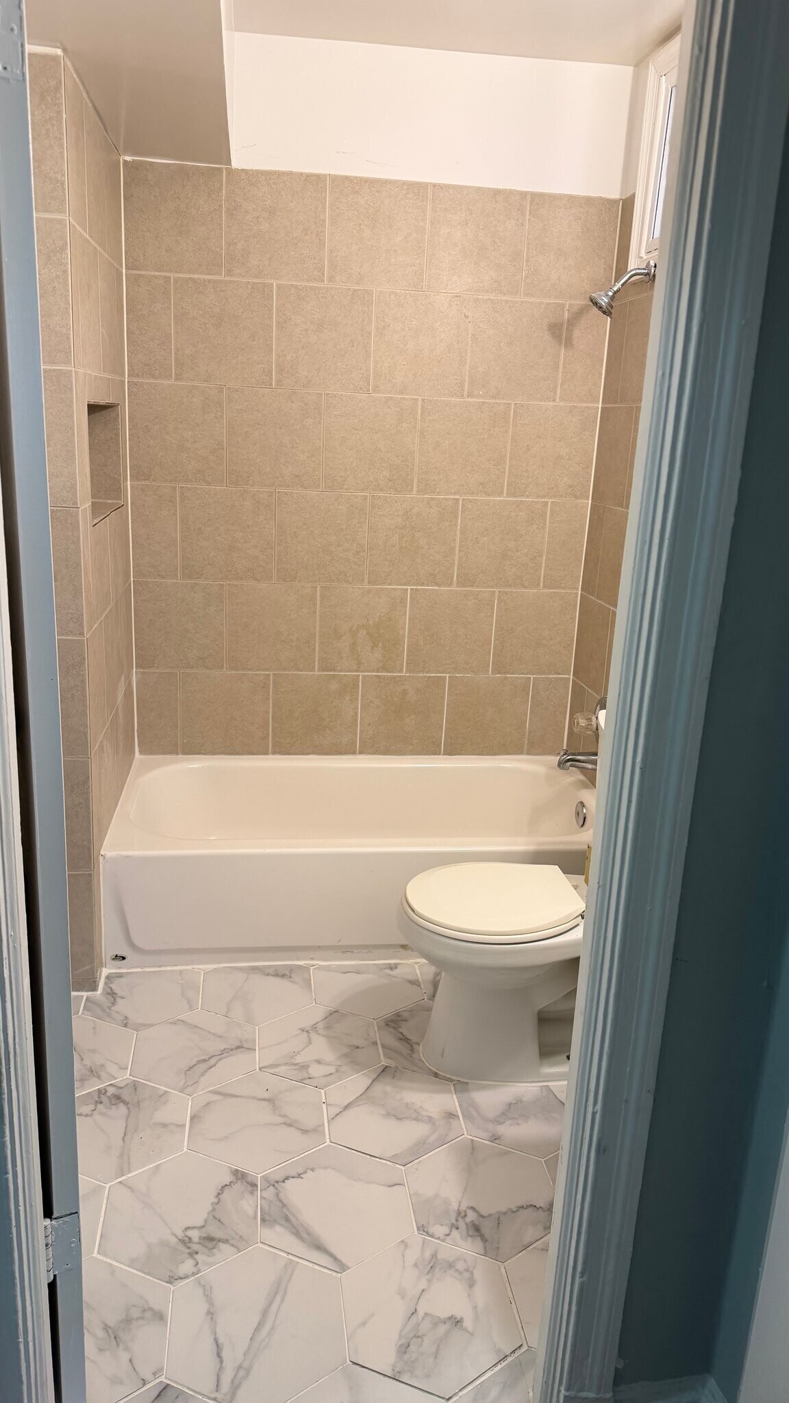 Building Photo - 2820 Pomeroy Rd SE