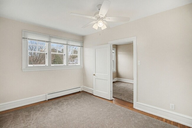 Building Photo - Rambler