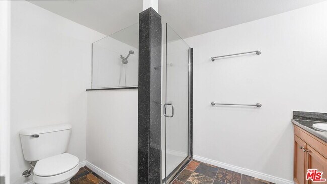 Building Photo - 3740 Santa Rosalia Dr