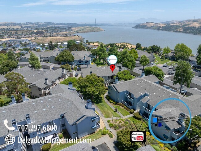 Building Photo - Glen Cove! Large two bedroom/2 baths avail...