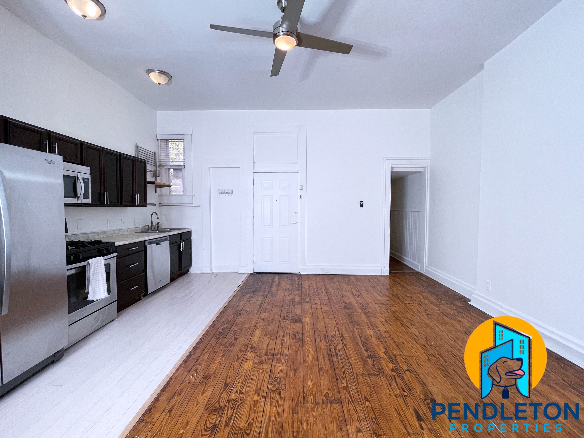 Building Photo - 521 E 13th St