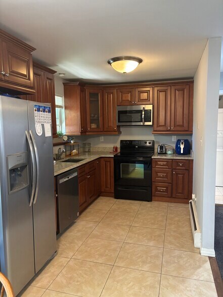 Kitchen - 87 Tansboro Rd