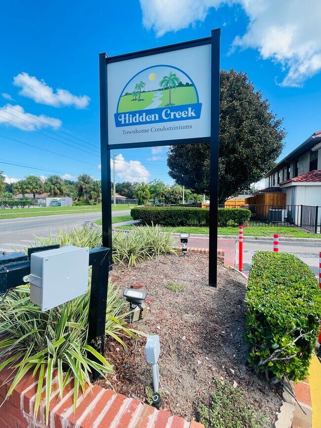 Building Photo - HIDDEN CREEK CONDO-1602 Bending Brook Way #270 Orlando FL 32807