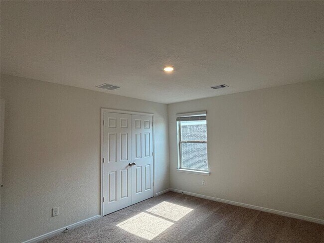 Building Photo - 4821 Vida Vis Dr