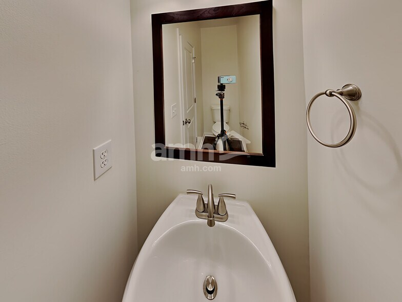 Building Photo - 3138 Forest Grove Trail