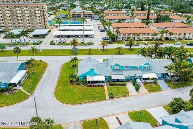 Building Photo - 1030 Cheyenne Blvd