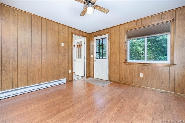 Building Photo - 113 Brandegee Ln