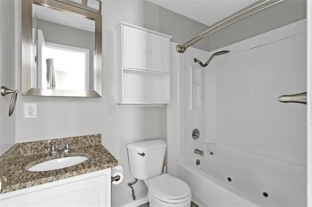 Building Photo - 6104 Kelly Elliott Rd