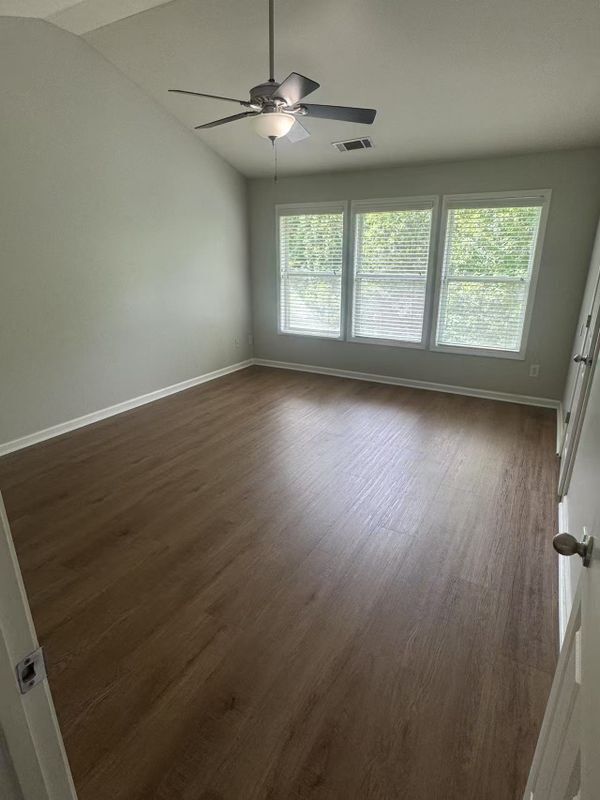 Building Photo - 3282 Briaroak Dr
