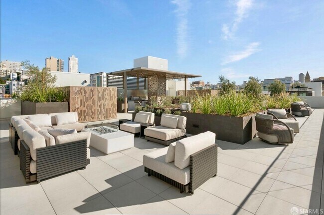 Building Photo - Stunning New Construction at The Belvedere 2bed/2.5bath  Private Patio
