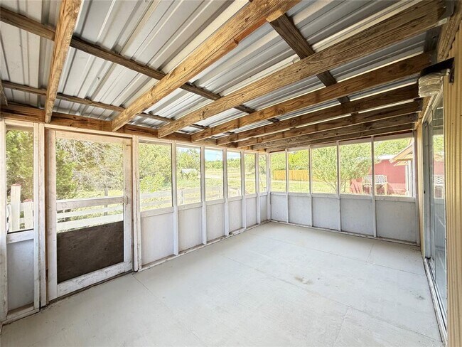 Building Photo - 382 Co Rd 4450