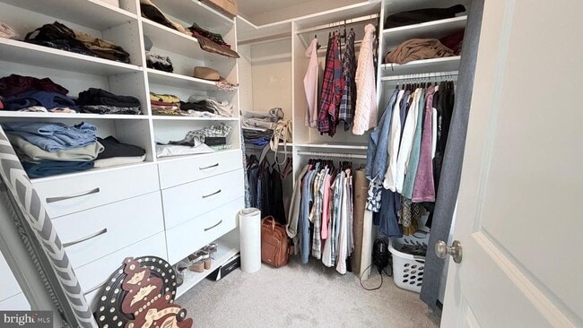 Building Photo - 20 Nelsons Wy