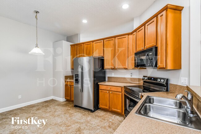 Building Photo - 408 Spring Ridge Ct
