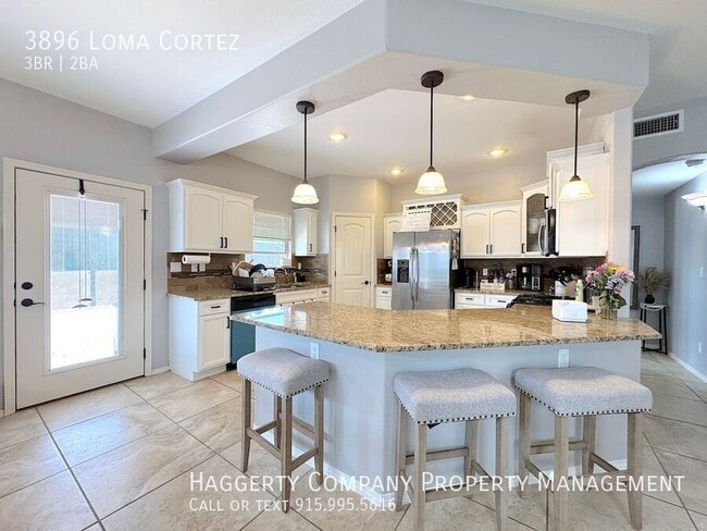 Building Photo - 3896 Loma Cortez Dr