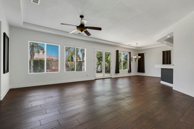 Building Photo - 79736 Castille Dr