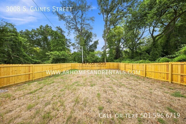 Building Photo - 3008 S Gaines St