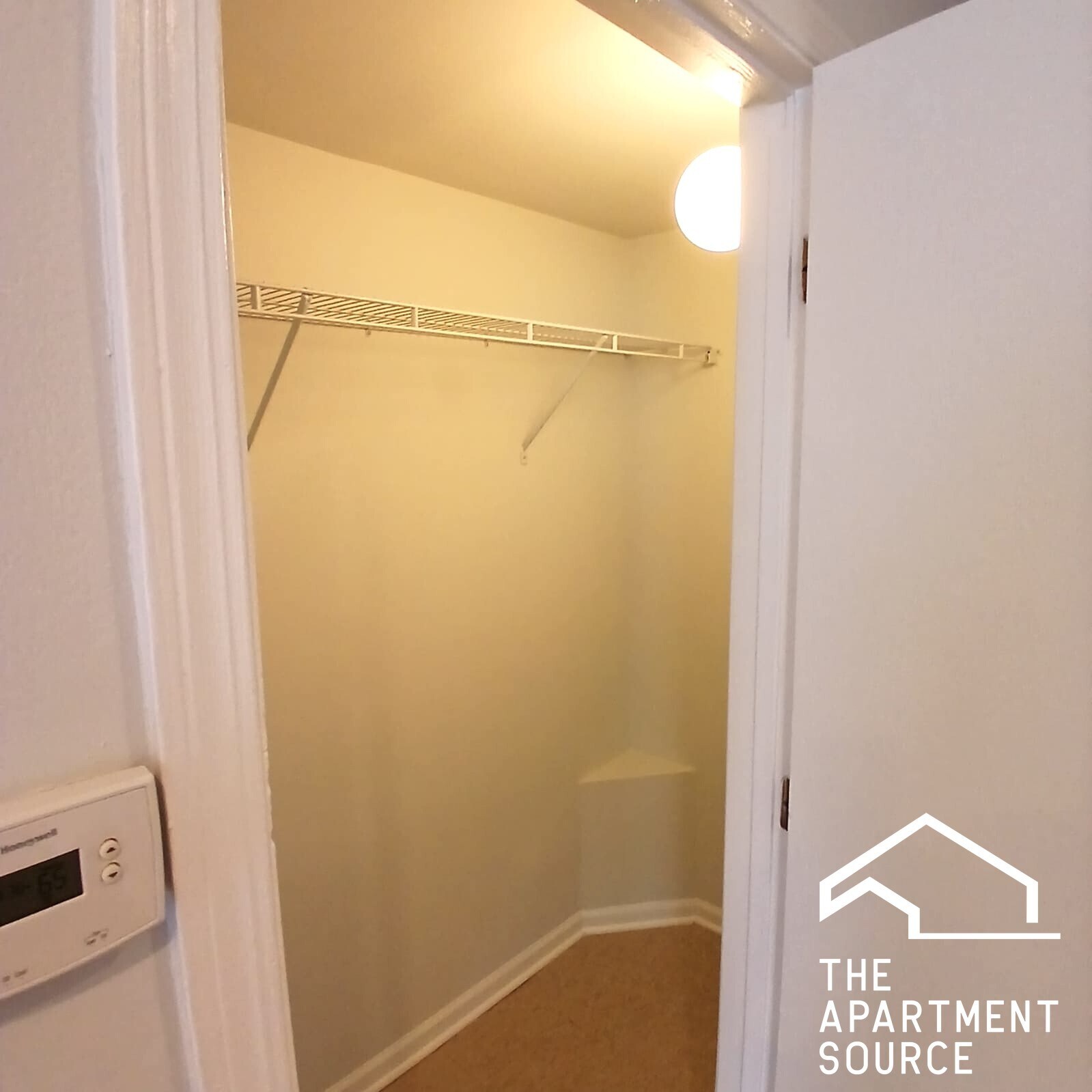 Building Photo - 4642 N Francisco Ave