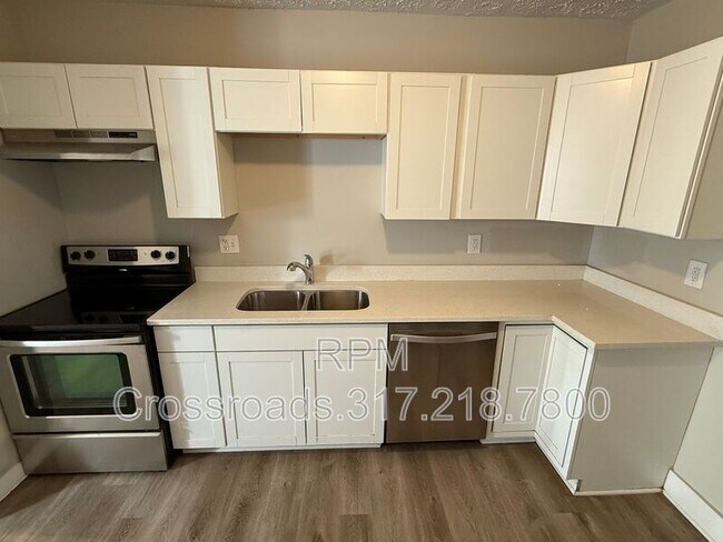 Building Photo - 3449 Boulevard Pl